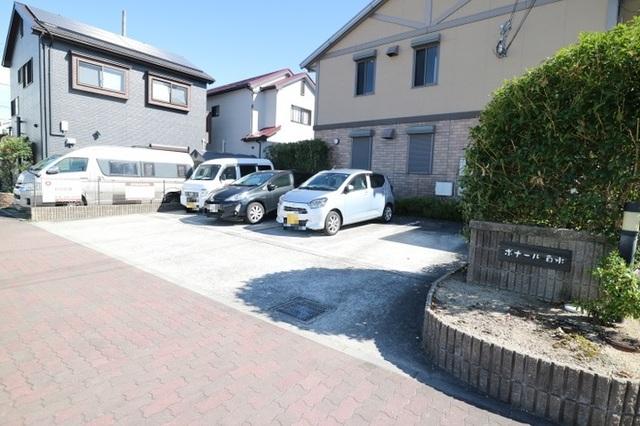 ボナール白水　2棟（201） 駐車場
