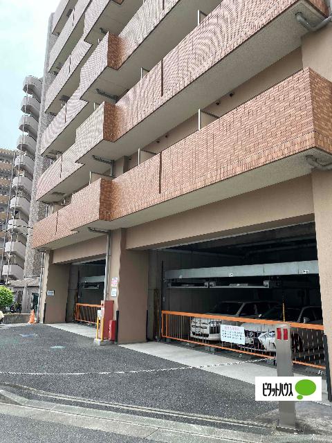 神戸市東灘区甲南町マンション 駐車場