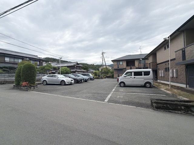 Espoir土谷　B棟（105） 駐車場
