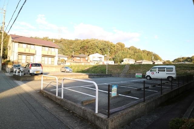 サンラーマ・パティオ　A（102） 駐車場