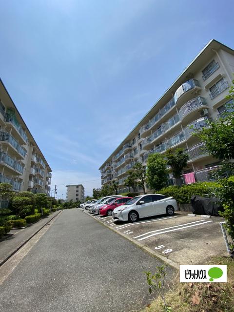 名谷19団地83号棟（404） 駐車場
