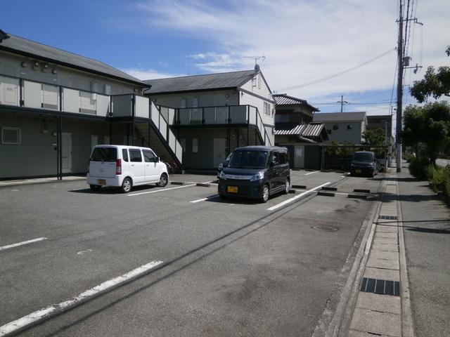 パセオ姫路　A棟（203） 駐車場