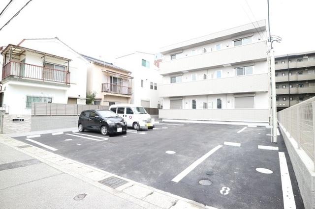 D-room国芳（202） 駐車場
