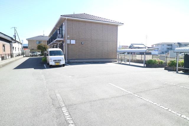 ヴァルト　Ｂ棟（203） 駐車場