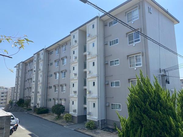 白川台住宅１４号棟 外観