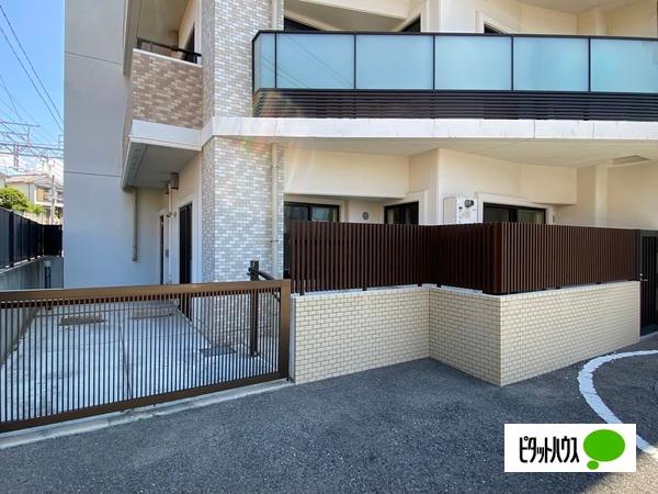 ワコーレ須磨寺ステーションヴィラ 駐車場