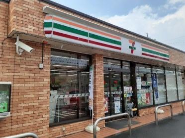 セブンイレブンけやき通り店：500m