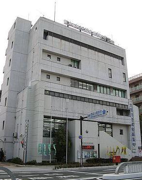 大阪府西淀川警察署：861m