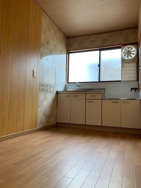 大阪市住之江区西加賀屋アパート キッチン