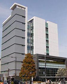 大阪市西成区役所：614m