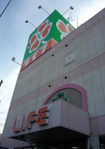 ライフ新深江店：192m