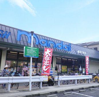 万代新森店：240m