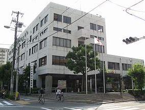 大阪府警察第三方面本部：1373m