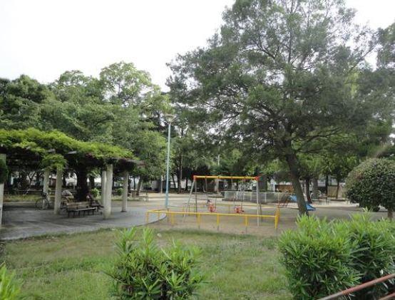 都島公園：760m