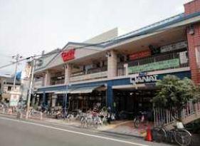 イズミヤ百舌鳥店：559m