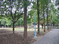 矢田教育の森公園：867m