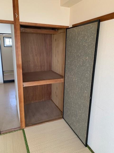 八尾市木の本マンション 収納