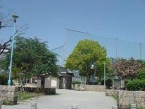 神路公園：718m