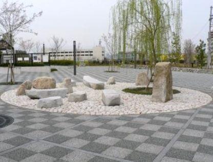 蕪村公園：476m