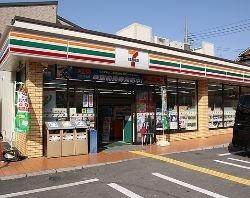 セブンイレブン大阪玉造1丁目店：146m