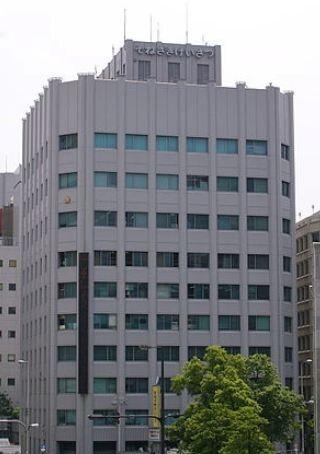 大阪府曽根崎警察署：893m