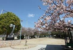 神路公園：720m