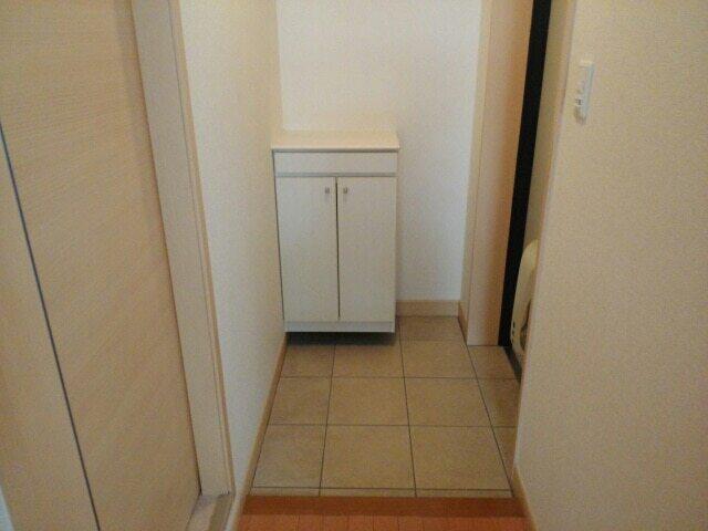 アール　メゾン　道頓堀（503） 玄関