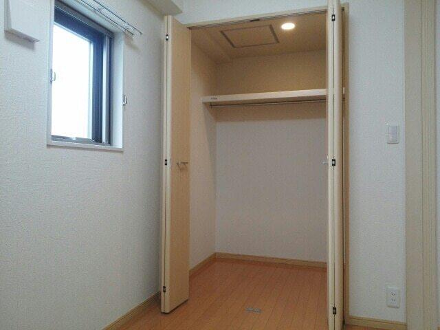 アール　メゾン　道頓堀（503） 収納