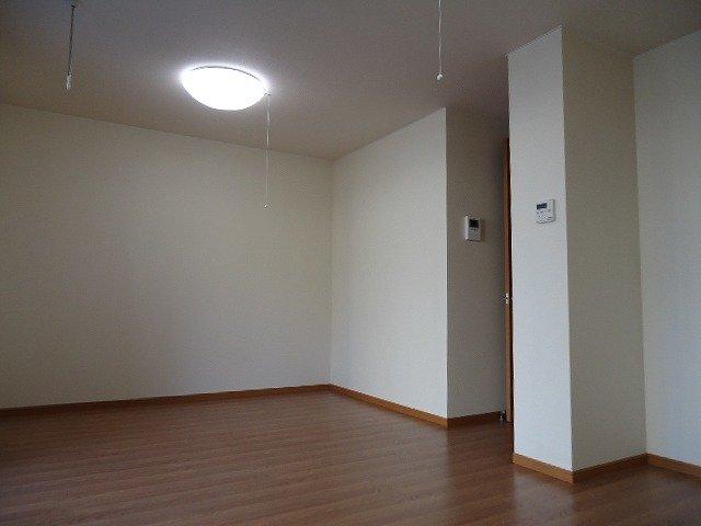 フォンテーヌ美原 部屋画像