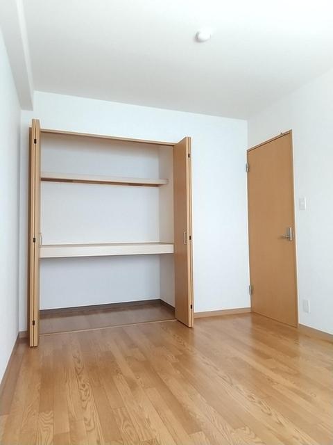 エルロード住吉７号館（205） 収納