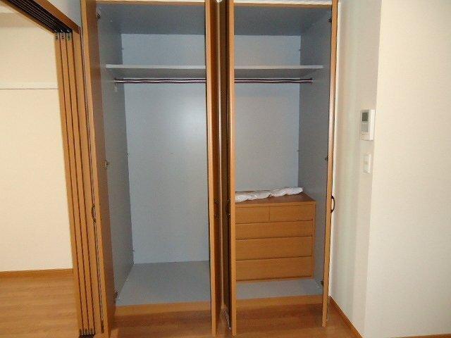 ガーデンヒルズⅠ 収納