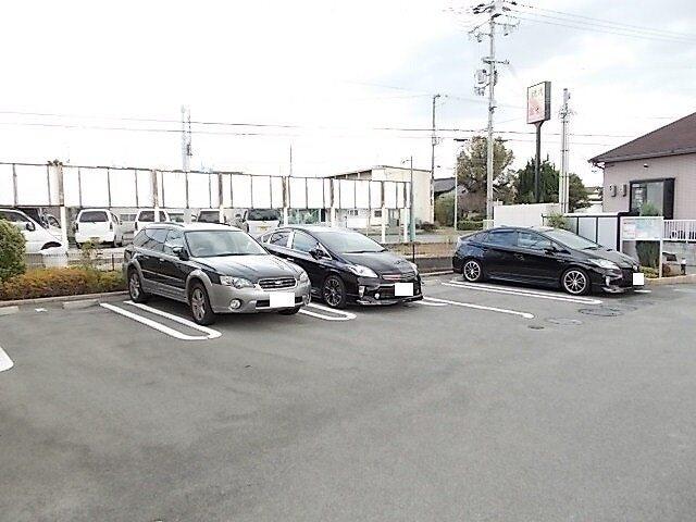 メゾン・ド・ミキＰａｒｔⅤ（201） 駐車場