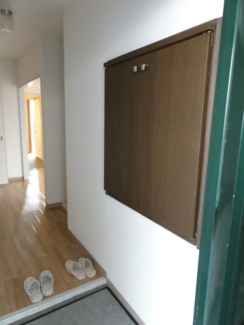 八八(ハチハチ)マンション（303） 玄関