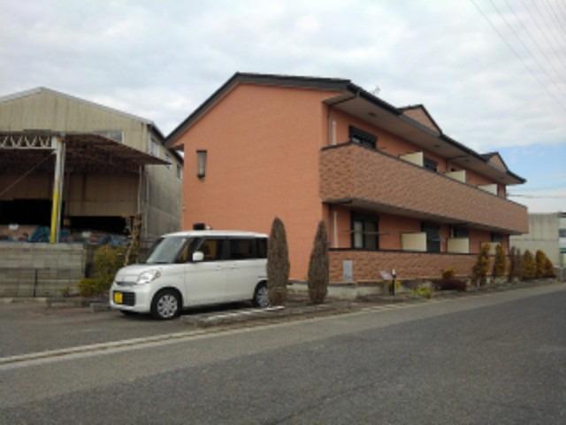 エムズコート（105） 駐車場
