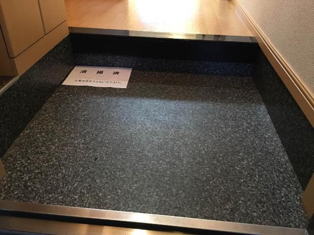 梅町マンション 玄関