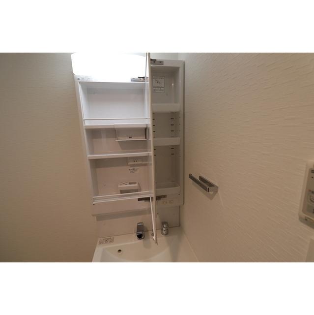 コンフォリア・リヴ新大阪WEST（1301） 部屋画像