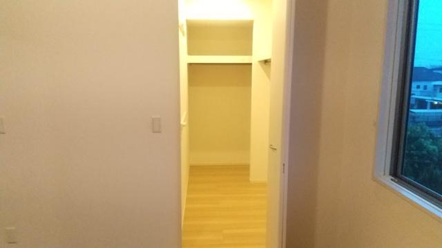 ラ　ルーチェ天美我堂（302） 収納