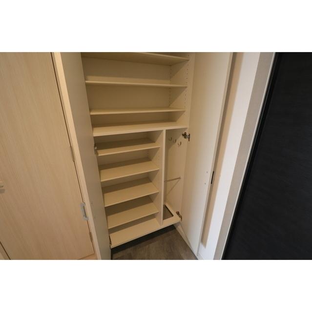 コンフォリア・リヴ新大阪WEST（1405） 部屋画像