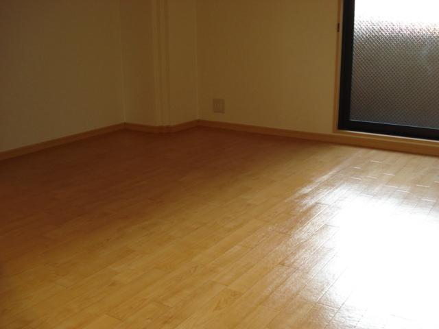 プレジール今福鶴見 部屋画像