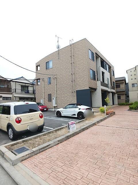 プチフローラ　北野田Ⅲ（302） 駐車場