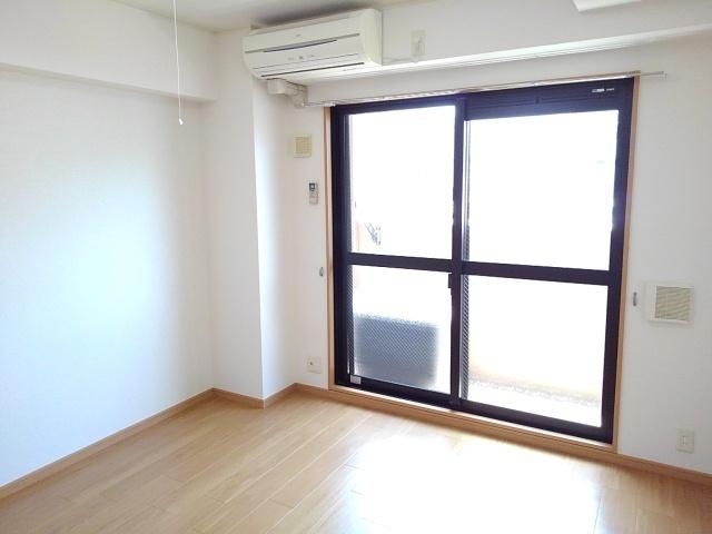 ソルフェージュ（307） 室内