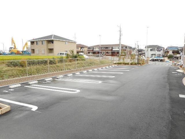 レジデンス　ＢｒｅｅｚｅⅢ（101） 駐車場