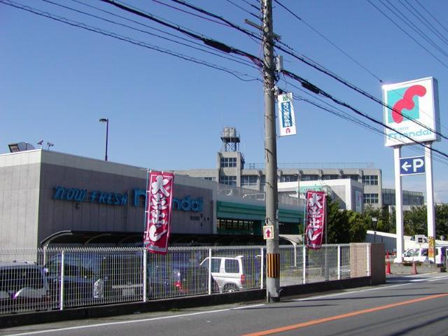 万代堺土師店：830m