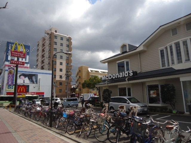 マクドナルド長居公園通り店：1109m