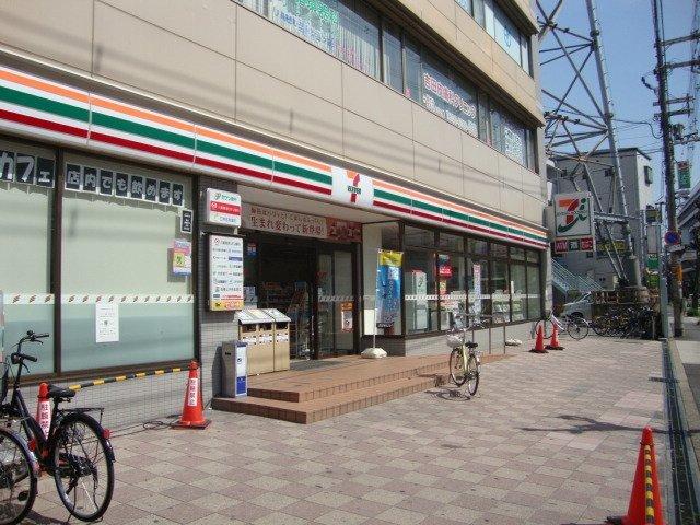 セブンイレブン大阪出戸駅前店：601m