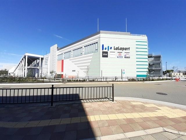 ららぽーと堺：1148m