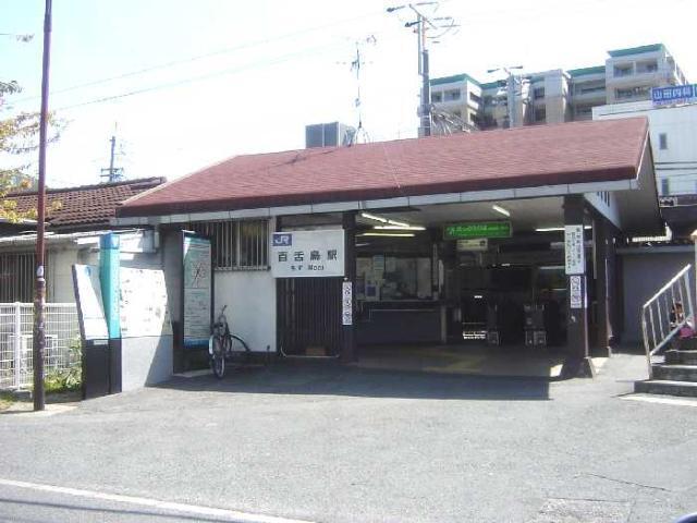 百舌鳥駅：30m