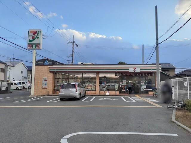セブンイレブン天美西2丁目店：500m
