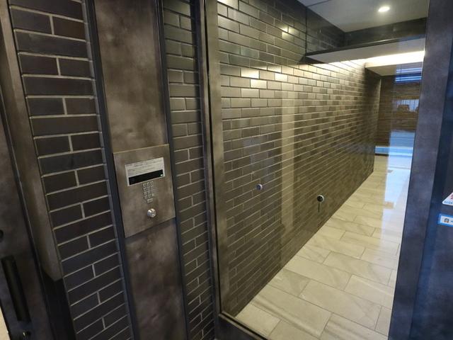 M：COURT新町（1302） エントランス