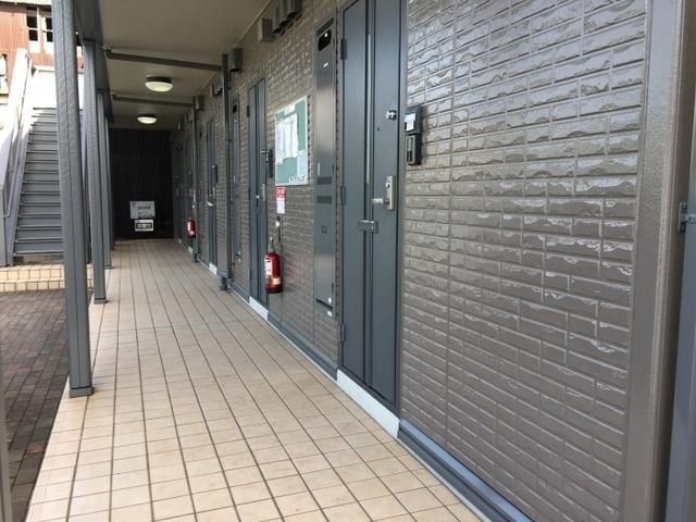 ソレイユ寿（206） エントランス